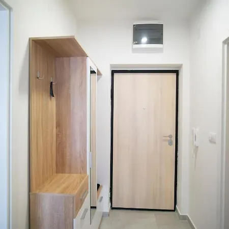 Apartman Teodora Apartment *