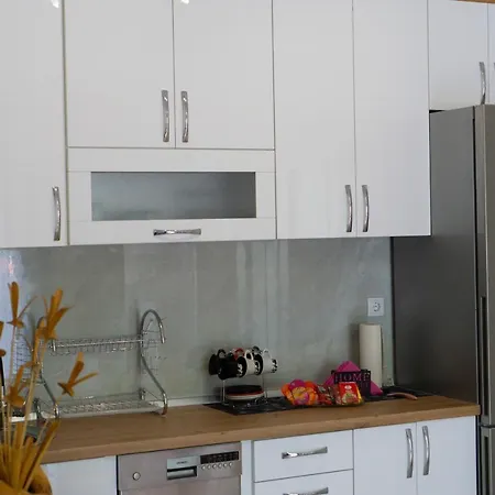 Apartment Apartman Teodora *