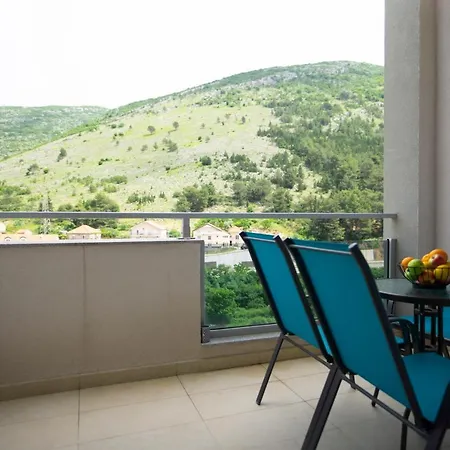 Apartment Apartman Teodora *